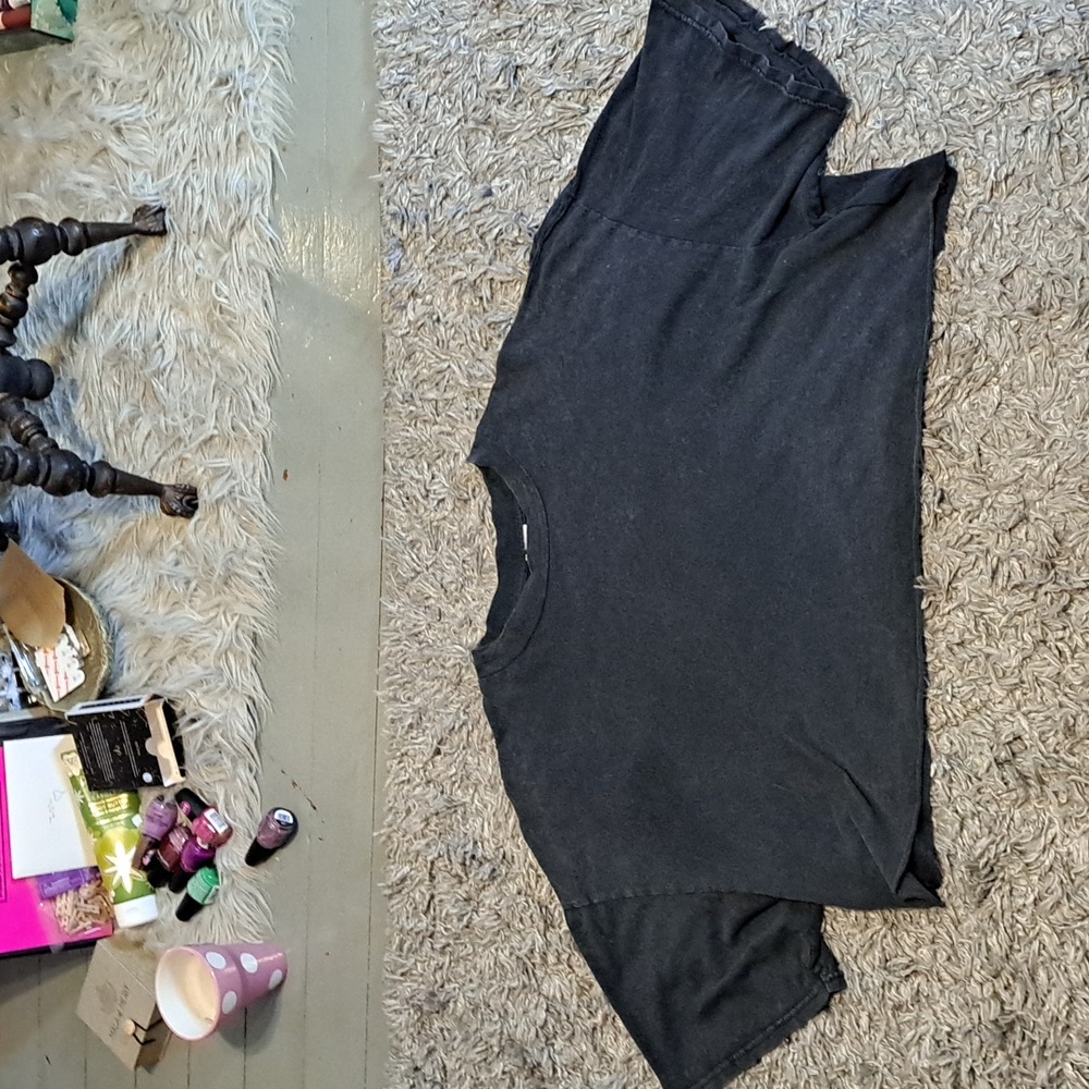 H and M cropped shirt